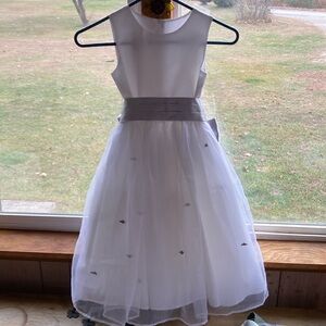 Flower girl/ Jr. bridesmaid dress